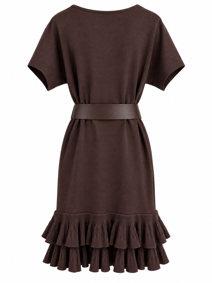 Strickkleid mit Rüschen und Gürtel - Brown